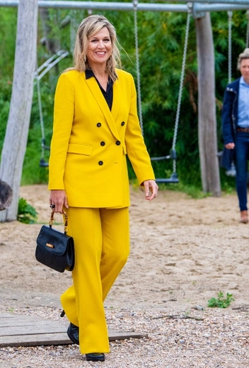 Королева Максима в Оосткапелле | marieclaire.ru