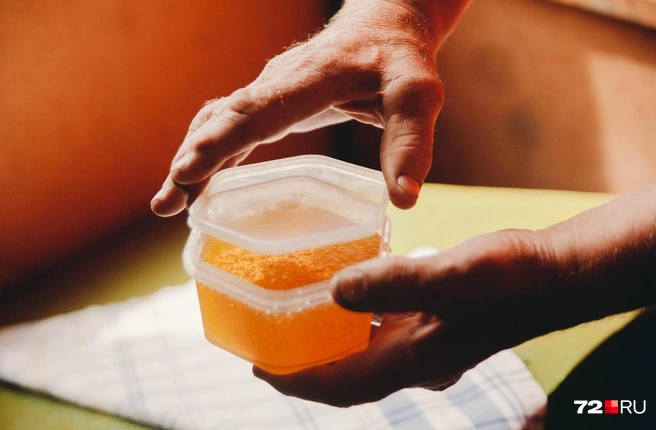 Сейчас обычный сахар — в разы дешевле натурального меда. Когда-то всё было с точностью до наоборот | Источник: Ирина Шарова / 72.RU