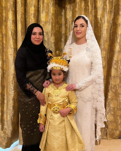 Самый красивый принц женился: как проходит роскошная 10-дневная свадьба наследника короля Брунея