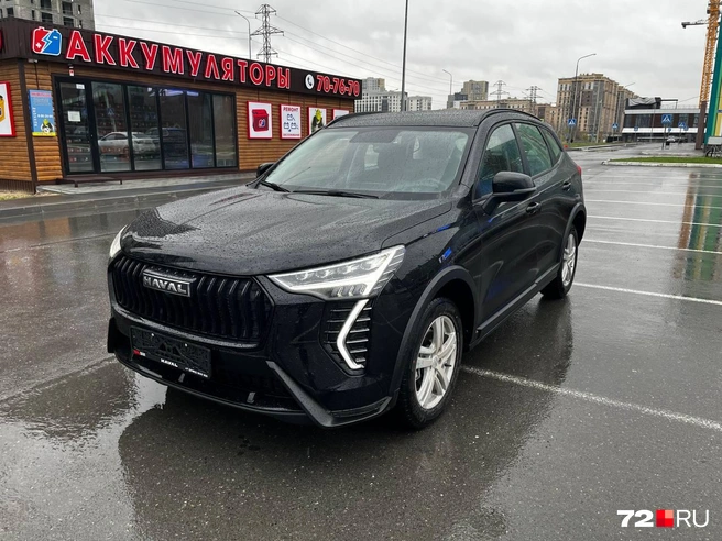 Вот так выглядит Haval Jolion снаружи. Здесь он еще без номеров, но сейчас уже на учете | Источник: Анатолий Кузнецов / 72.RU