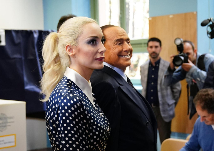 7 миллиардов долларов: стало известно, кому достанется состояние Берлускони