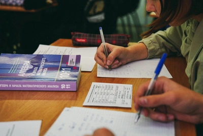 Chelyabinsk Parents Protest Ban on Homework Answer Sites