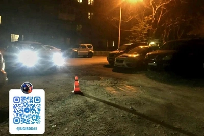 В Южно-Сахалинске водитель сбил 13-летнюю девочку во дворе и уехал