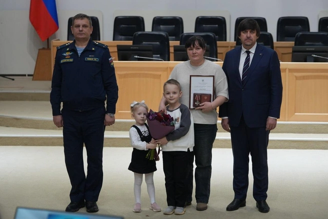 Награждение прошло в администрации города | Источник: Максим Афнасьев / 72.RU