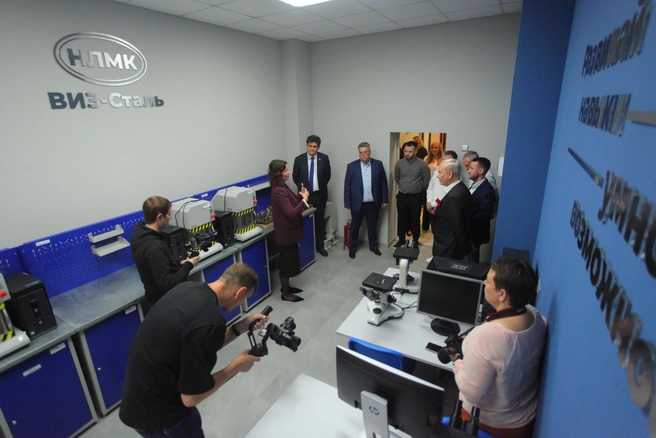 Практические навыки студенты будут получать на передовом лабораторном и производственном оборудовании | Источник: ВИЗ-Сталь