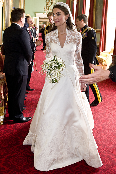 Говорят, что свадебное платье Летучей похоже на подвенечный наряд Кейт Миддлтон