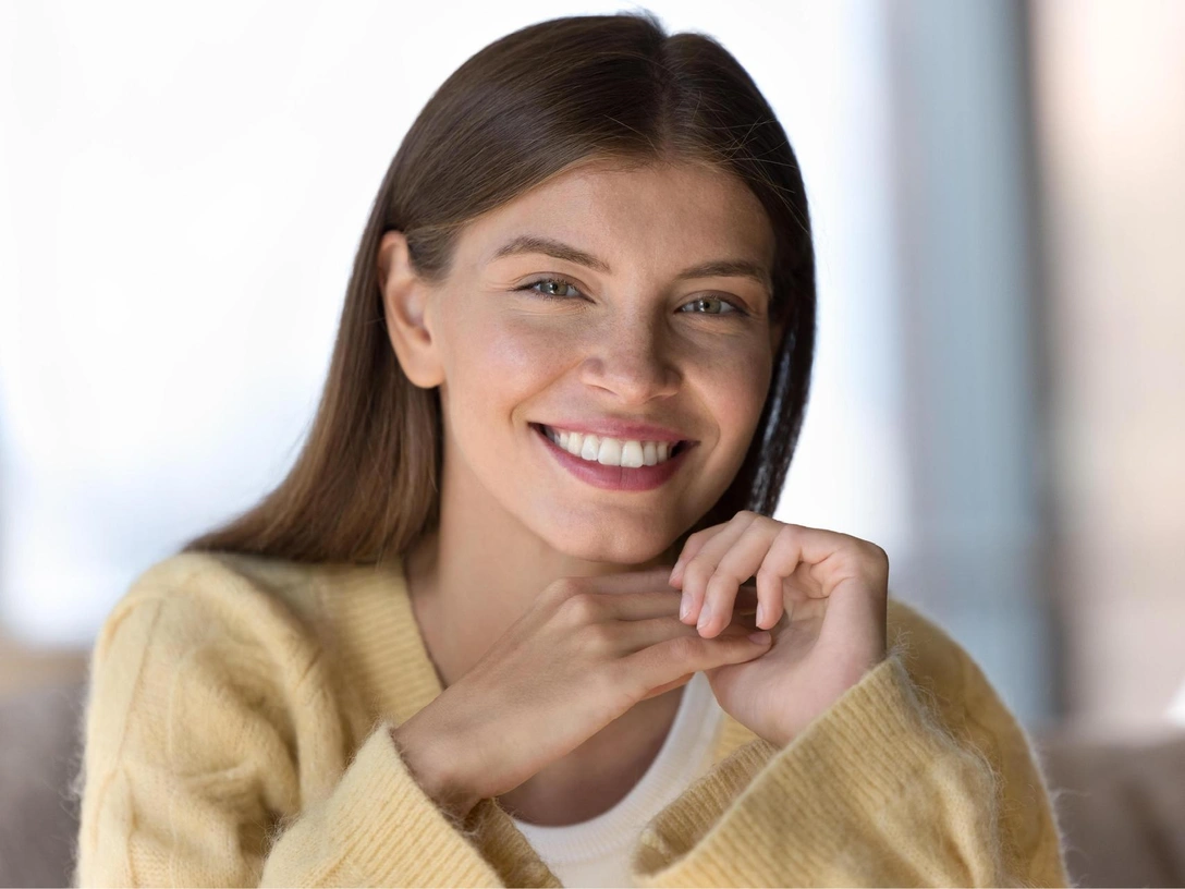 Лучше любой пасты: 7 домашних способов отбеливания зубов | marieclaire.ru