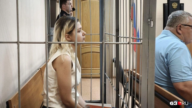 Несмотря на доводы защиты, обвиняемую оставили в СИЗО | Источник: Илья Овсянников / 63.RU 