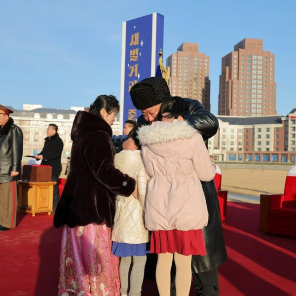 Как выглядят дома в Пхеньяне, построенные для семей солдат, погибших в Курской области. Фото