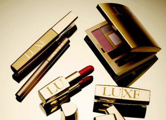 Уроки макияжа: Avon Luxe представляет премиальную линию косметики