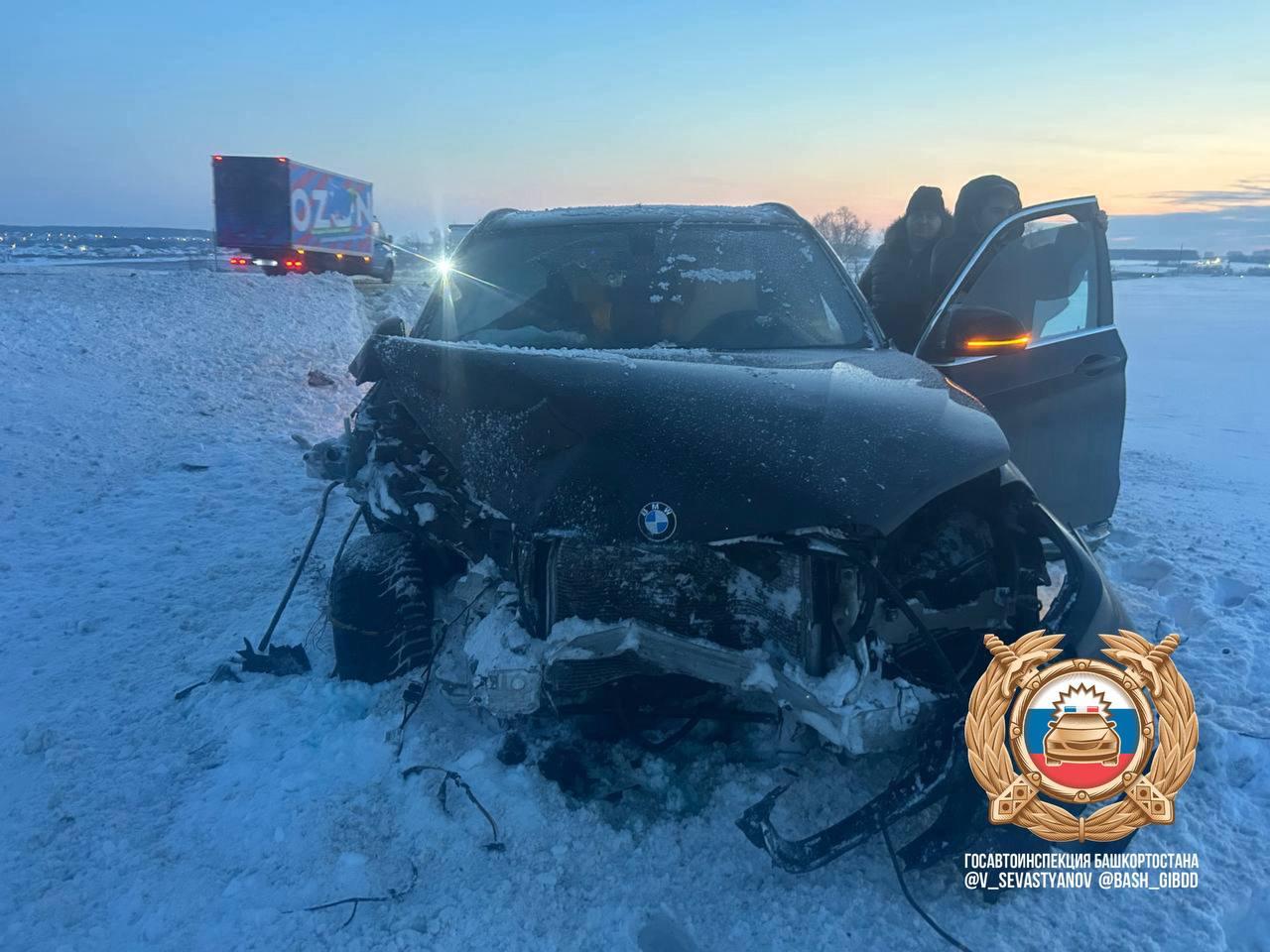 На трассе под Уфой погиб водитель: подробности жестокого ДТП