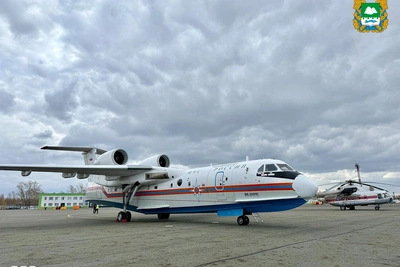 Самолет-амфибия и вертолет МЧС прибыли в Зауралье