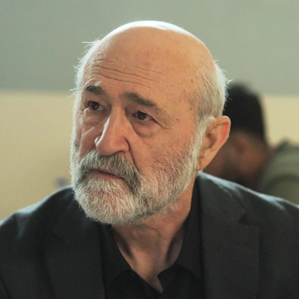 Источник: Кадр из сериала «Далекий город»