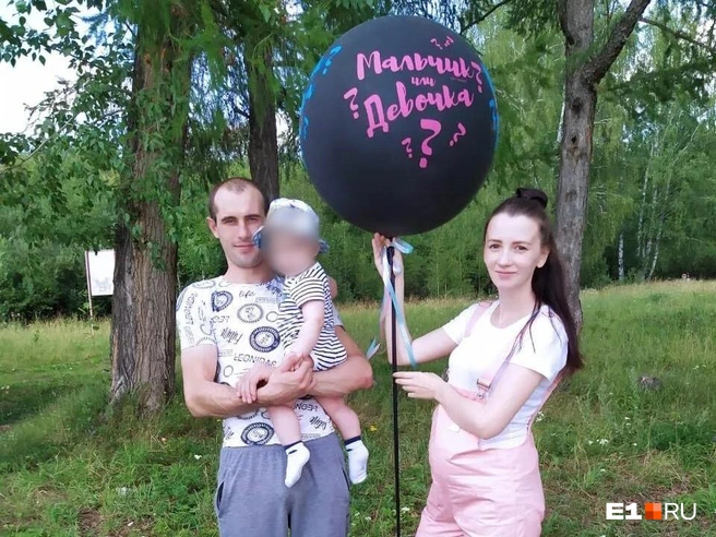 Анна надеется восстановить справедливость и наказать виновных в смерти мужа | Источник: Анна Бухгамер