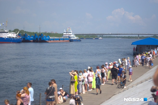 Судна пока стоят на воде | Источник: Софья Степанова / NGS24.RU