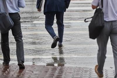 Жителей Новосибирской области ждут грозы, град и шквальный ветер