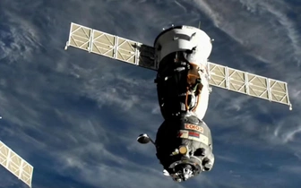 Подарок к юбилею: российский корабль «Союз МС-26» доставил на Землю трех членов экипажа МКС (ВИДЕО)
