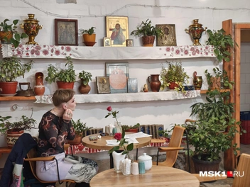В трапезной часто обедает молодежь | Источник: Серафима Путиева / MSK1.RU