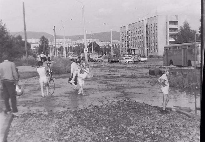 Улица Генерала Белика во время наводнения в 1991 году | Источник: Борис Косяков / «Чита — фото из прошлого» / «Вконтакте»