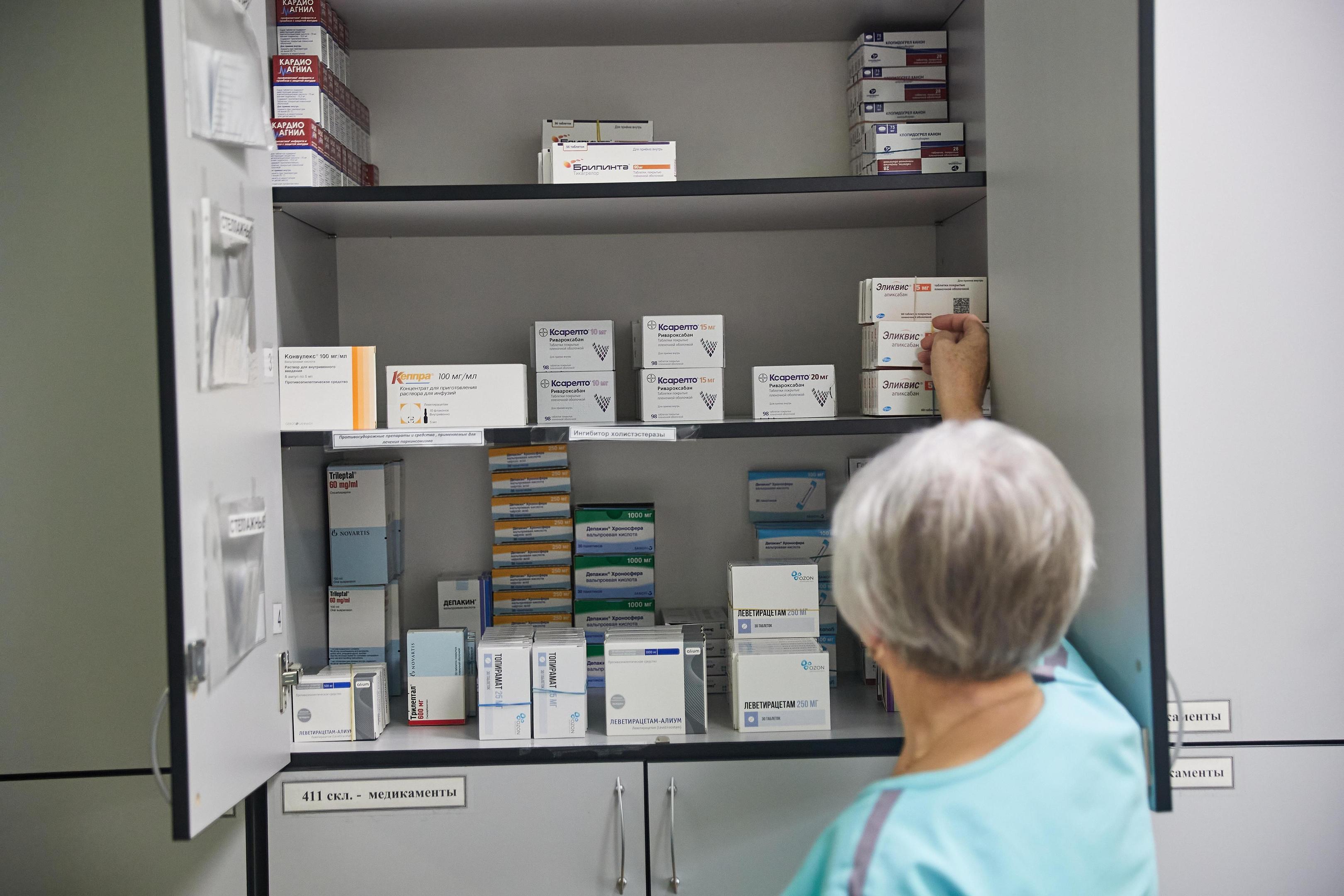 Население продолжало скупать: почему в России растет уровень устойчивости к антибиотикам отвечают ученые