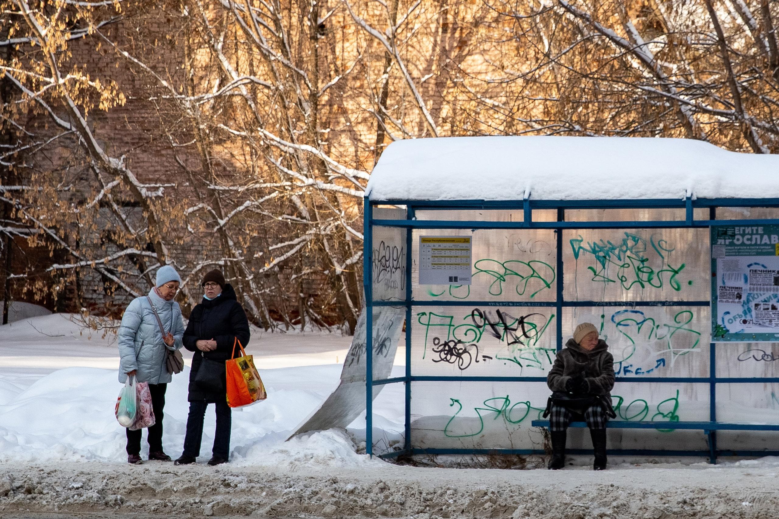 Зарплата — до 126 тысяч рублей: работодатели в Ярославле зазывают на работу сотрудников старше 45 лет 