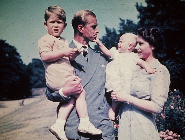 «Жизнь никогда не будет прежней»: дети принца Филиппа публично скорбят о своем отце