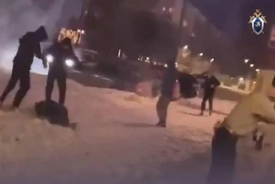 Подростки с кастетом и ракетницей подрались в Челябинске