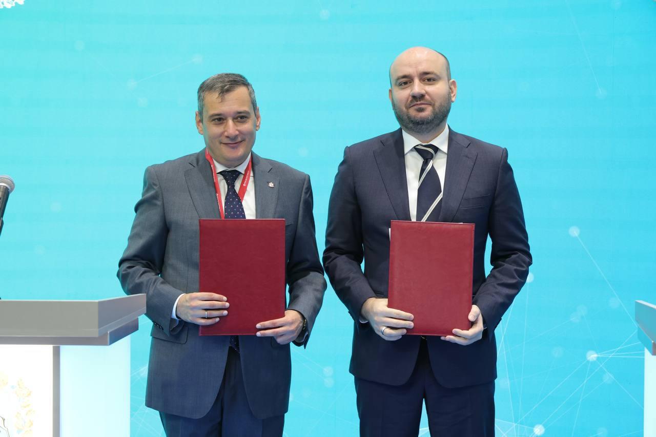 Самарская область поможет установить памятник Гайдару в Курске