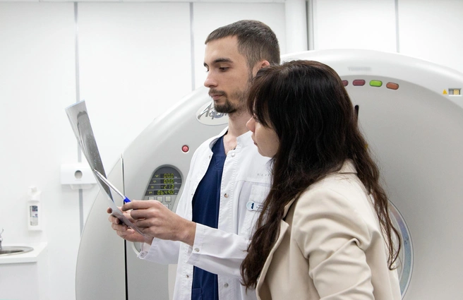 Неприятные ощущения после травмы могут возникать не сразу | Источник: «МРТ Альянс»