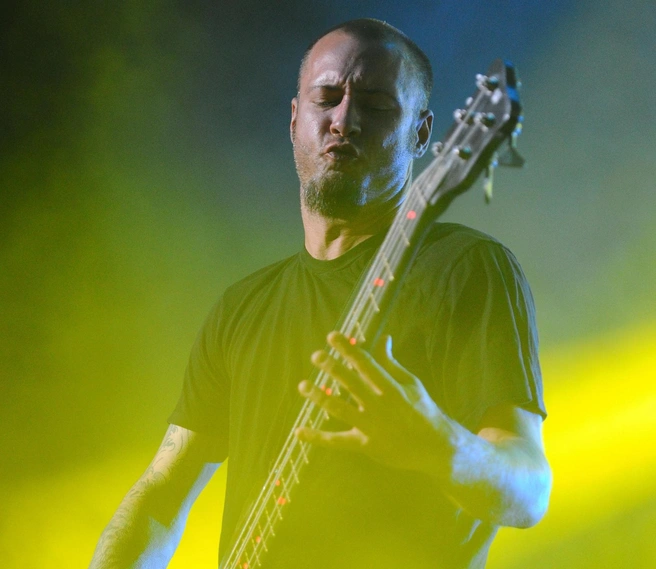 В луже крови. Подробности смерти басиста Limp Bizkit | Источник: Алешковский Митя/ТАСС