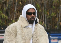 «Это мой кумир, это мой герой!»: Канье Уэст просит освободить Diddy, которого называл сподвижником дьявола