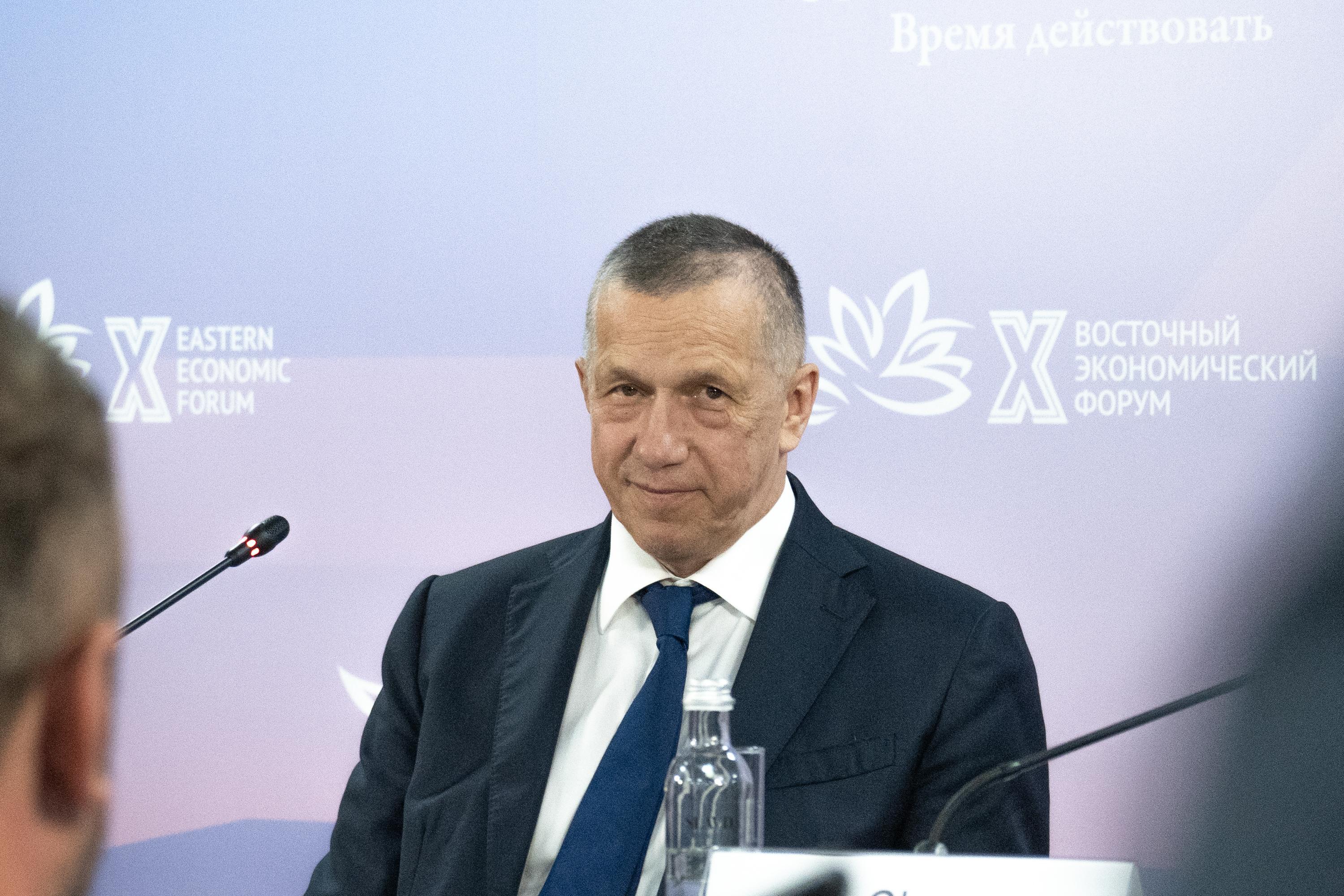 Владимир Путин назначил экс-губернатора Пермского края Юрия Трутнева своим помощником
