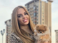 Ефременкова о состоянии недоношенных близнецов: «Едят через зонд, ставить им прививки пока не будут»