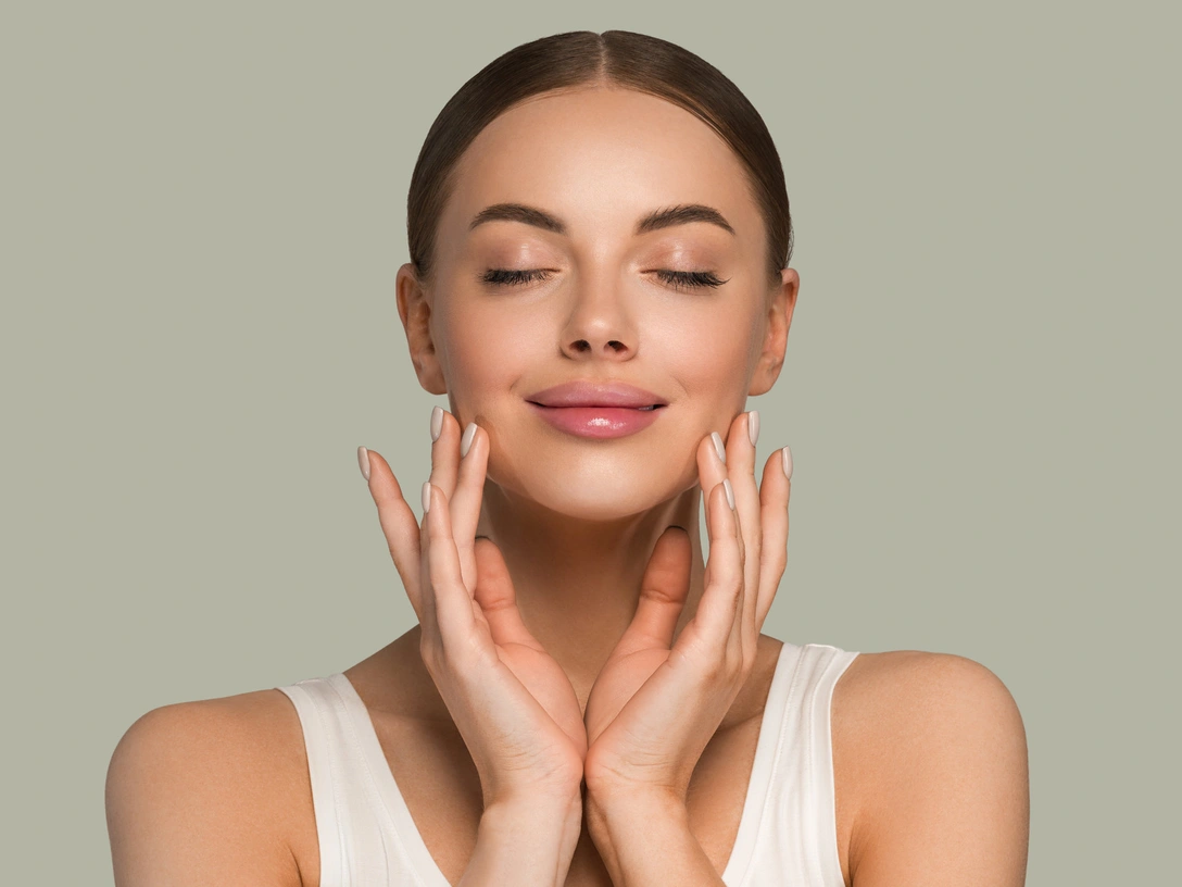 Как бороться с брылями в домашних условиях: гид по самым эффективным методам | marieclaire.ru