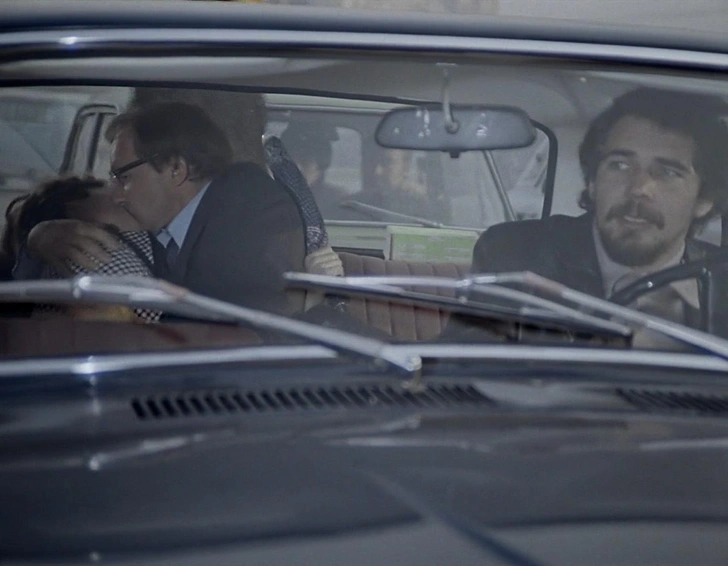 Источник: фильм «Служебный роман» (1977)