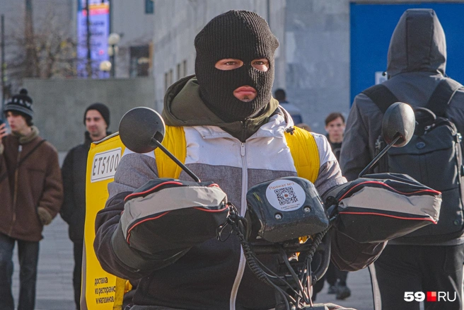 Балаклава, чтобы не мерзло лицо | Источник: Тимофей Калмаков / 59.RU