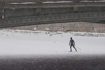Anticyclone Shapes Weather in St. Petersburg and Moscow