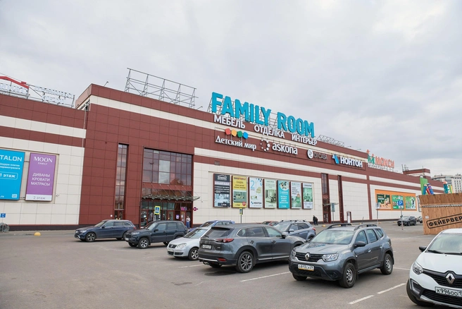 Центр современного интерьера Family Room ждет вас на Розинга, 10 | Источник: Татьяна Леонтьева