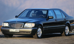 Культовые автомобили 90-х: выбираем лучший