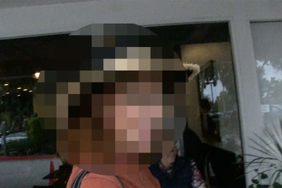 Угадайте знаменитую кантри-певицу и актрису!