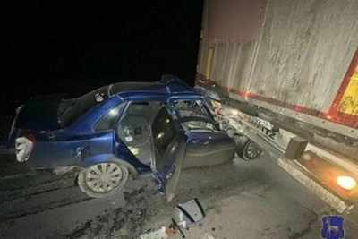 ДТП с фурой на трассе под Самарой: один человек в больнице