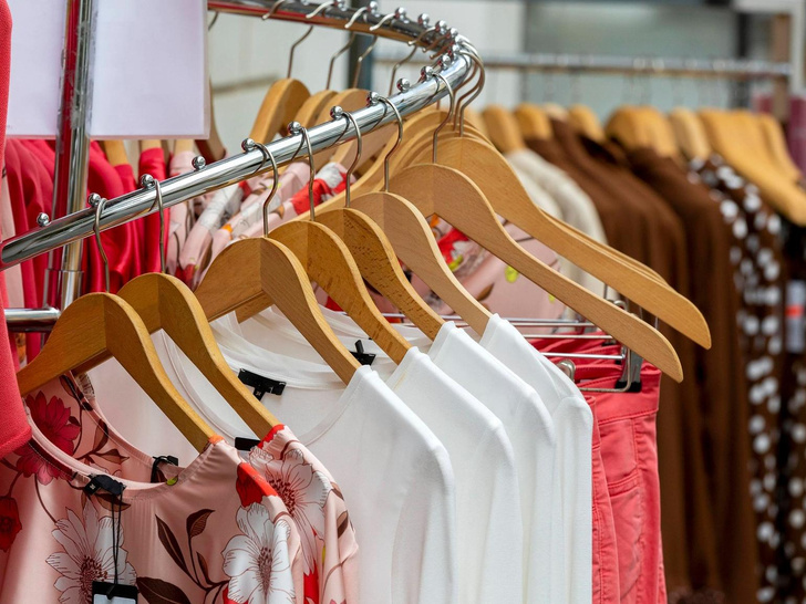 Как выбрать вешалку для одежды: проверьте свой гардероб и не портите свою одежду!