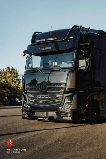 Даже снаружи этот «дом» выглядит роскошно | Источник: Brabus