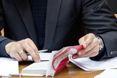 Иркутянин взыскал с IT-фирмы за обман при найме