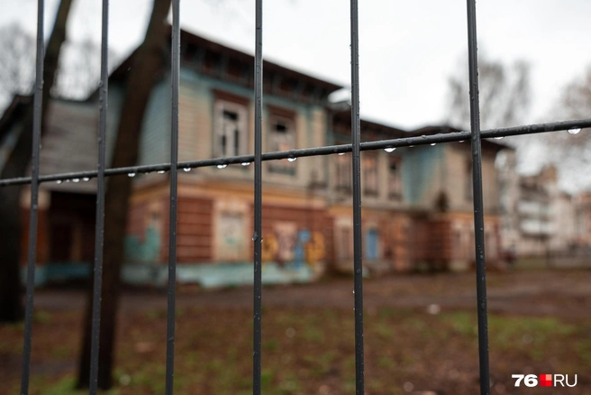 Полномочия по охране таких объектов возложены на городские власти&nbsp;— департамент градостроительства мэрии Ярославля | Источник: Александр Куренной / 76.RU