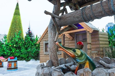 Сказочные герои и три катка на главной площади Самары