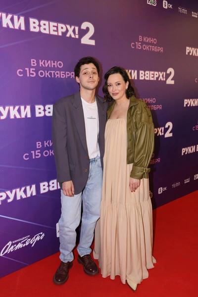 Влад Прохоров и Наталья Гнеушева | www.starhit.ru