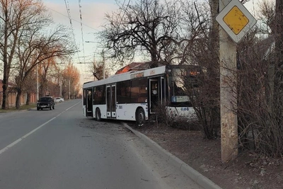 ДТП с автобусом в Ростове: есть пострадавшие