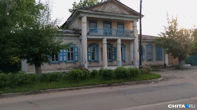 Здание бывшей гостиницы «Даурия» в Нерчинске сейчас никем не используется | Источник: очевидец