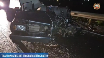 Отечественный автомобиль развалился на части | Источник: Госавтоинспекция Ярославской области / Telegram